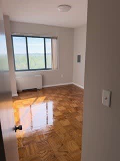 Steward Tower Apartments – photo 3