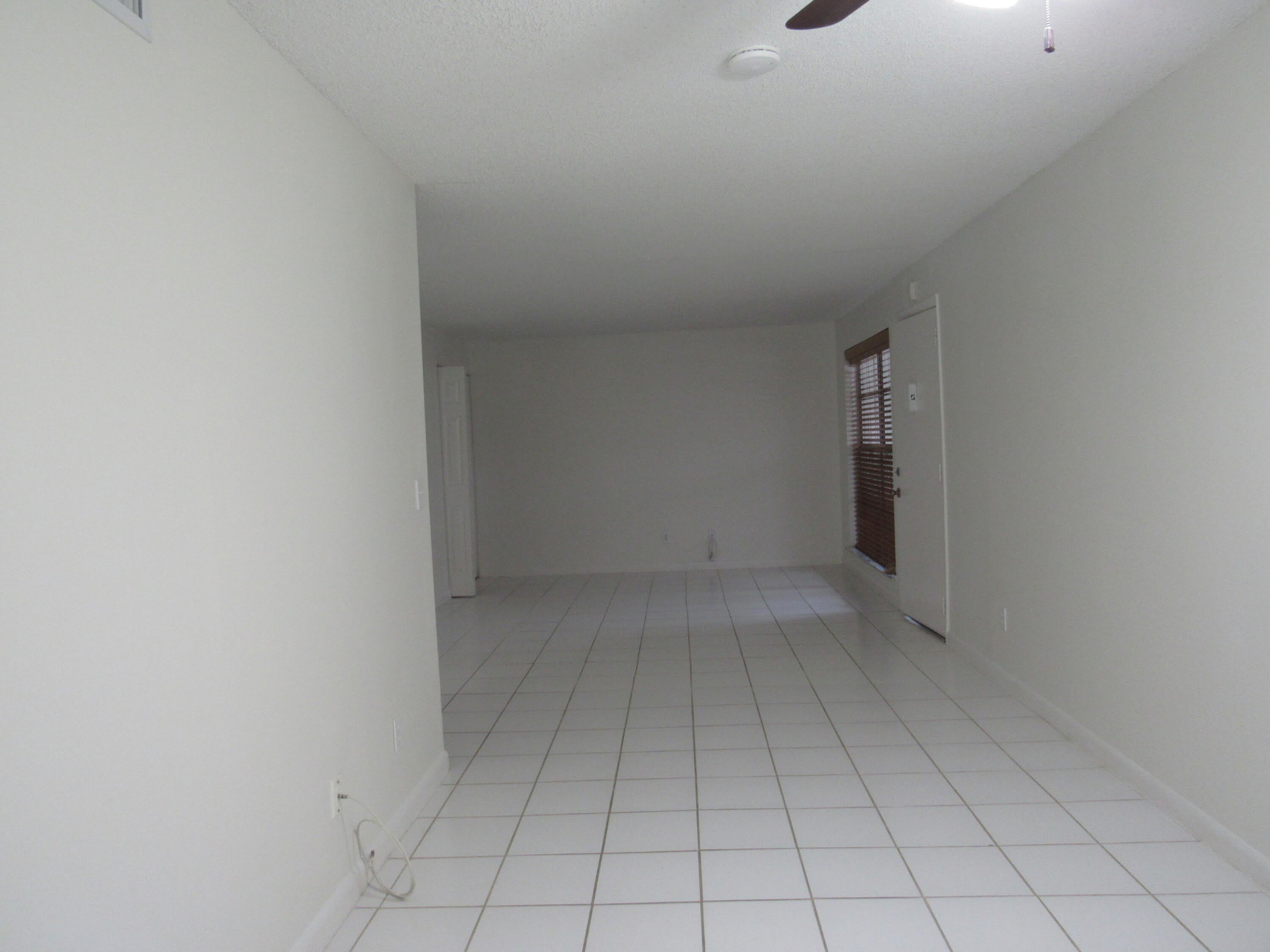 2110 Se Edler Drive – photo 4