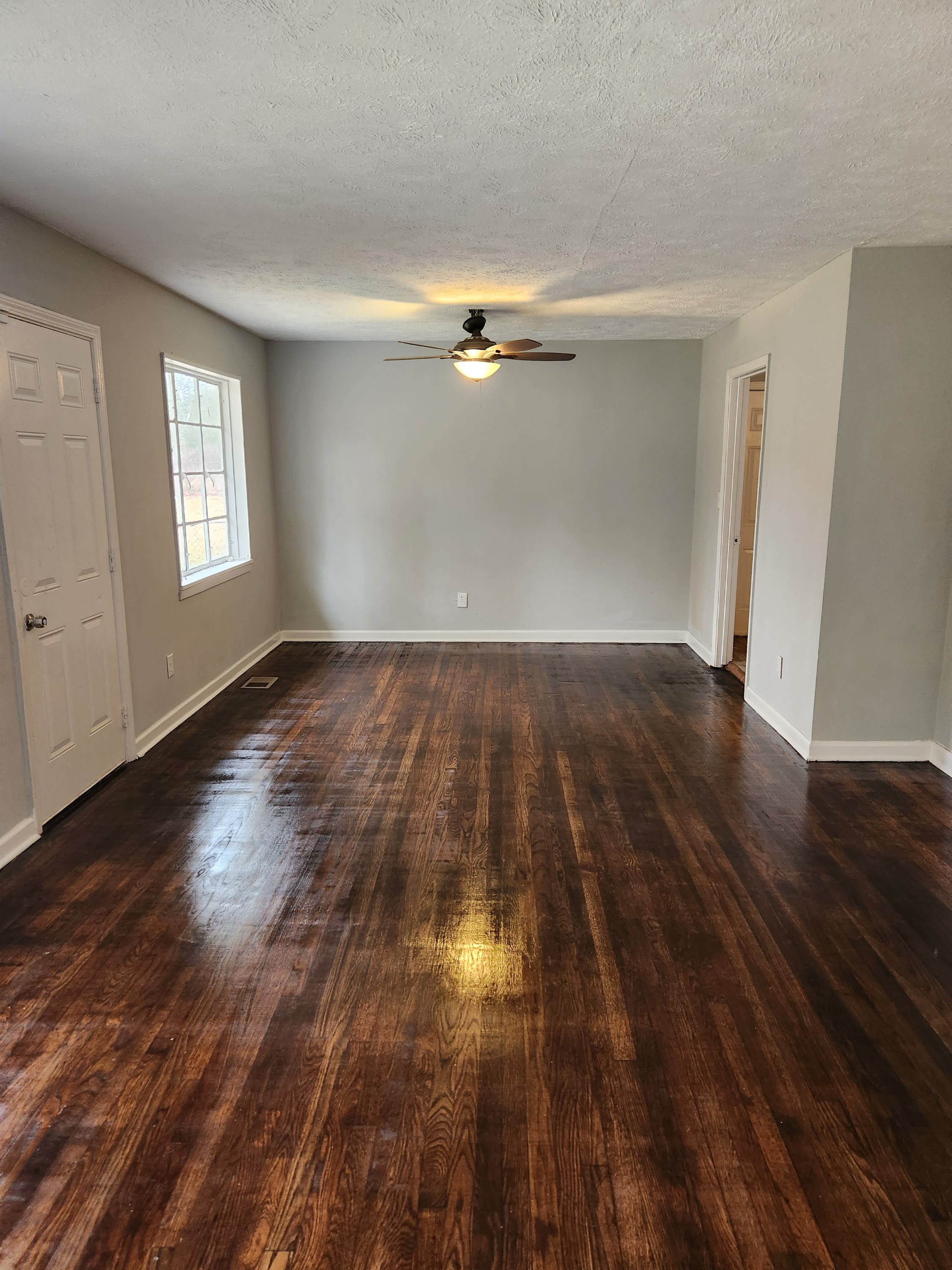 4025 Carol Drive-Peak – photo 2