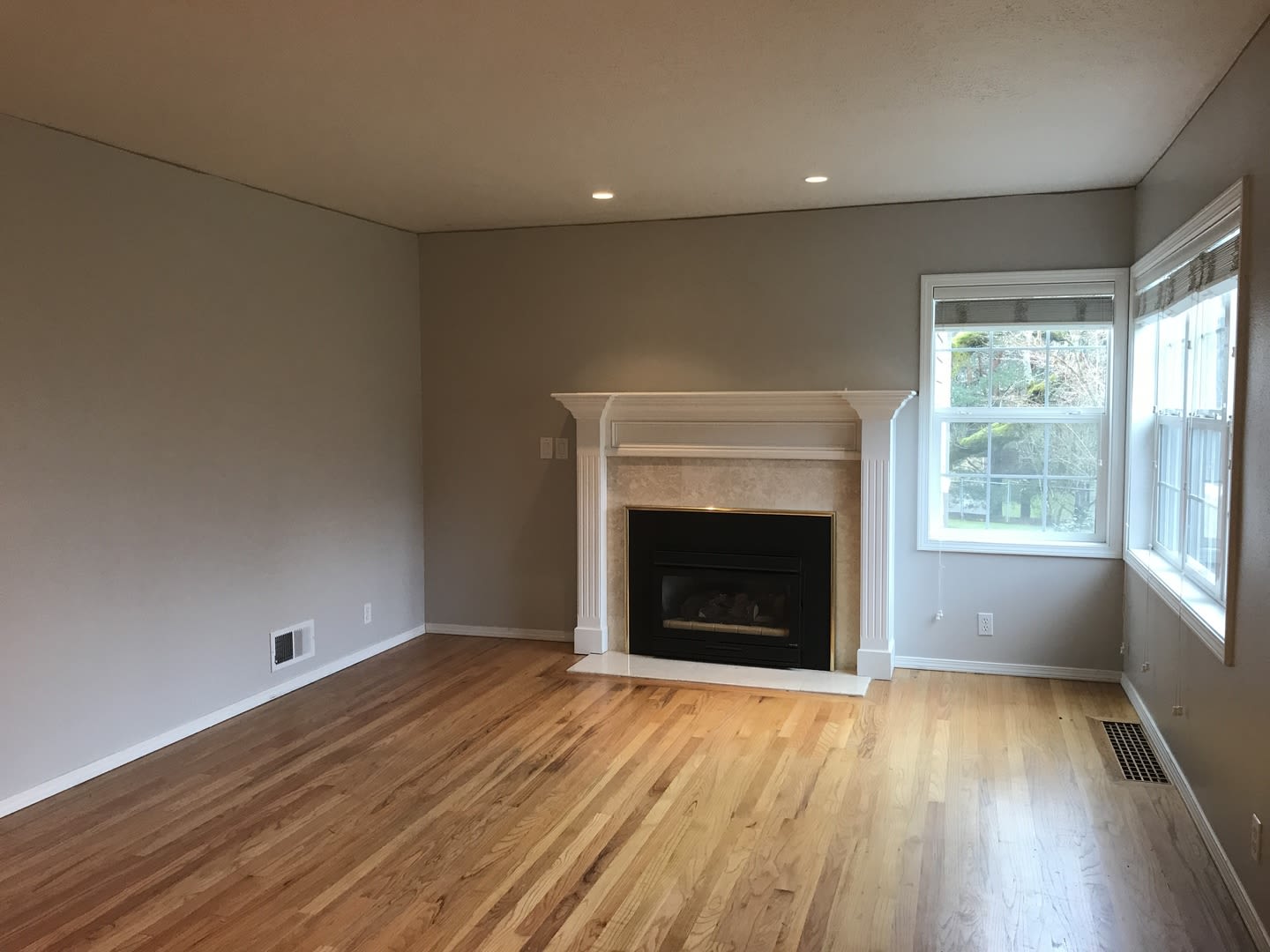Available Now — A Rare NW Portland Gem with Space to Live, Work & Create – photo 3