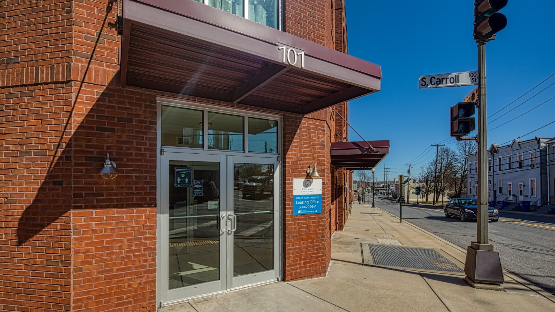 North Market/South Carroll Apartments – photo 3