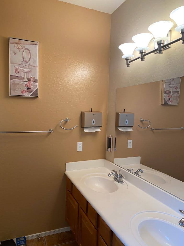 8143 West Riverside Avenue – photo 3