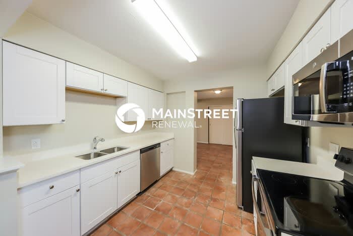 4714 North 49th Drive – photo 5