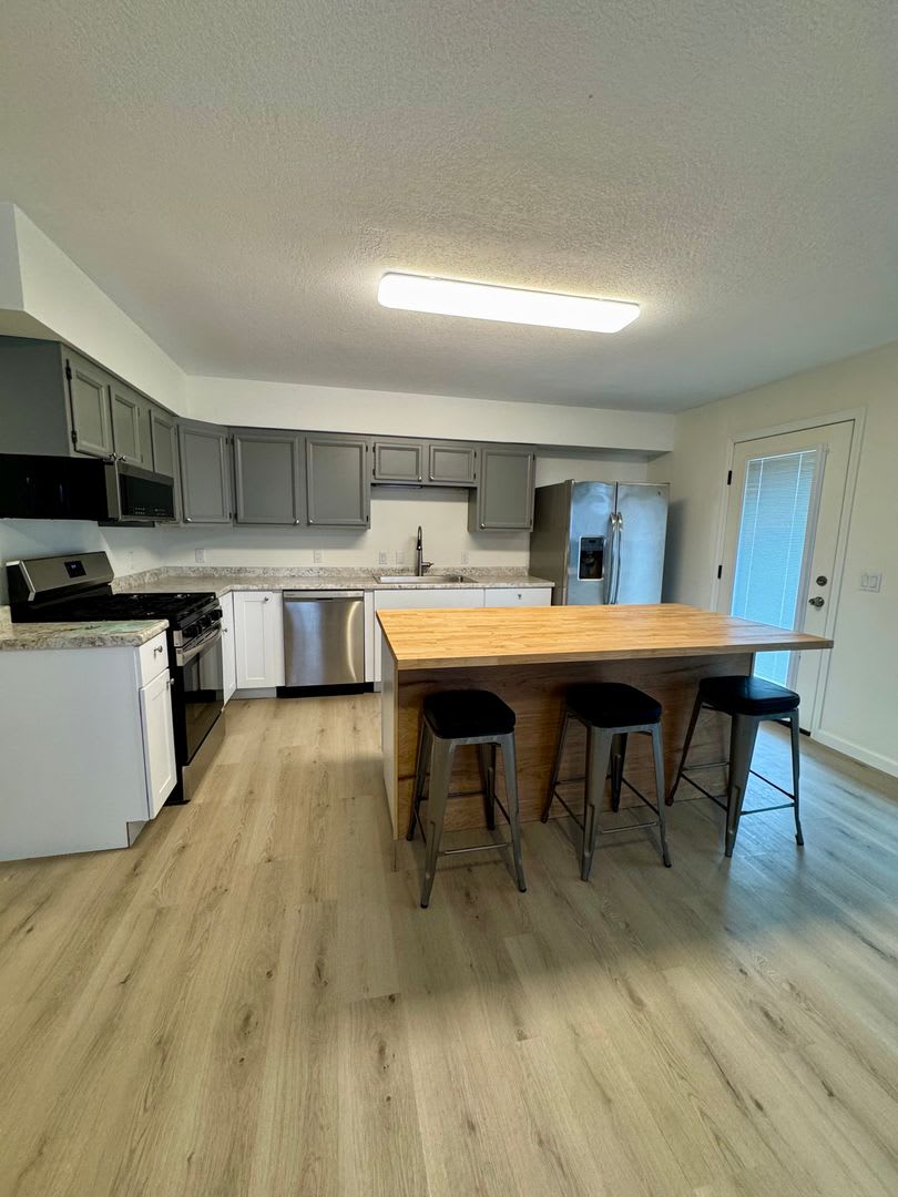 LONG TERM RENTAL IN SOLDOTNA – photo 3