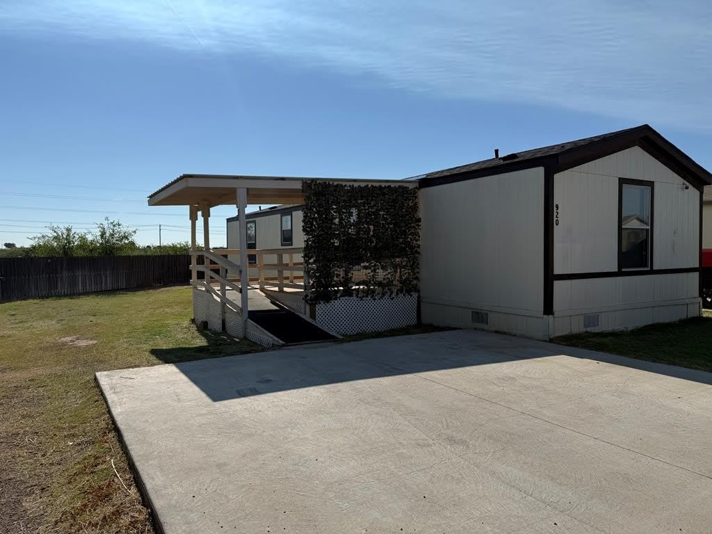 1320 N Fairgrounds Rd – photo 1