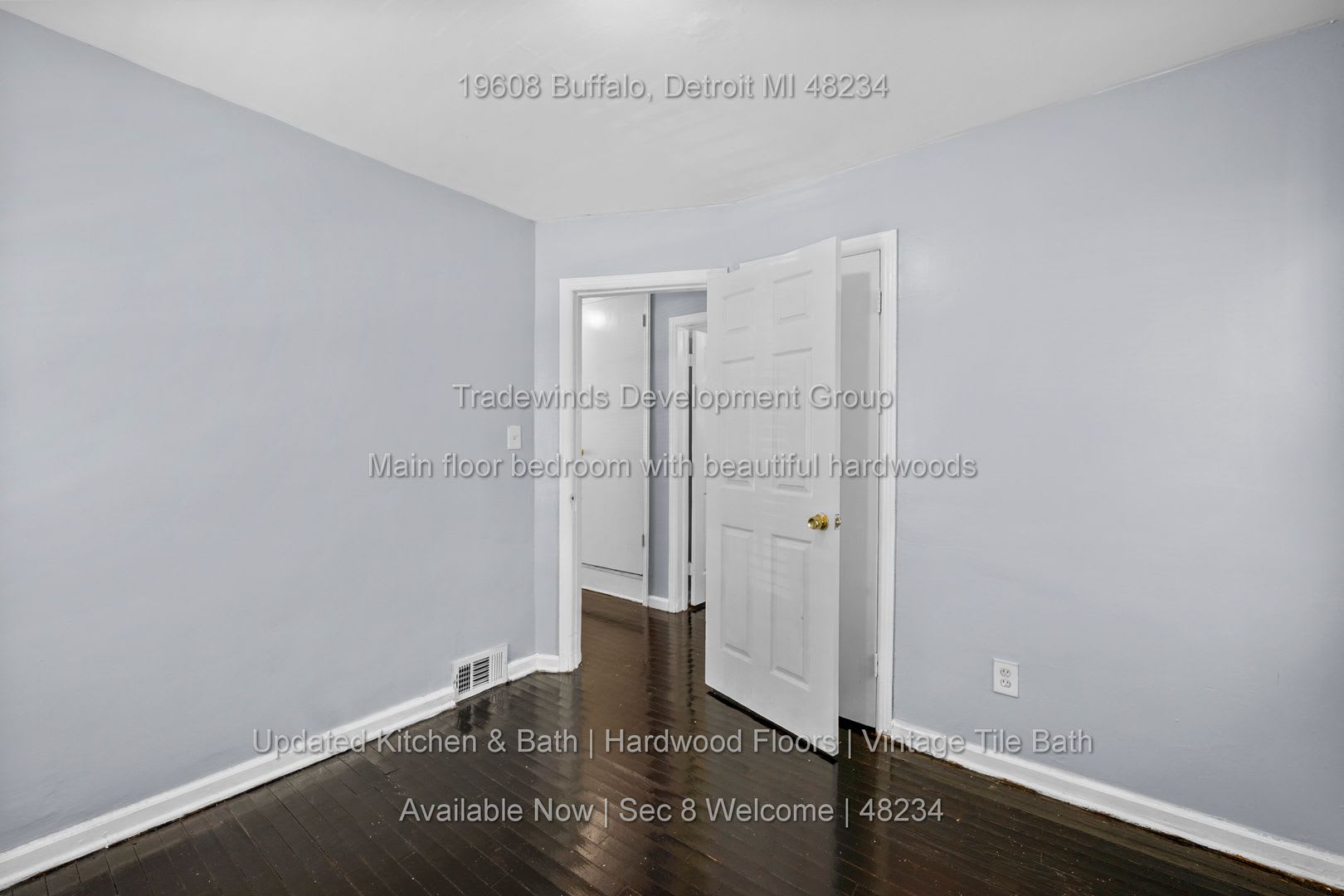 19608 Buffalo St Is A 3 Bedroom Brick Bungalow For Rent In Detroit S Pershing Neighborhood For 1 150 Month Section 8 And Housing Choice Vouchers Welcome On A Mature Tree Lined Street Near Mound Rd In 48234 – photo 4