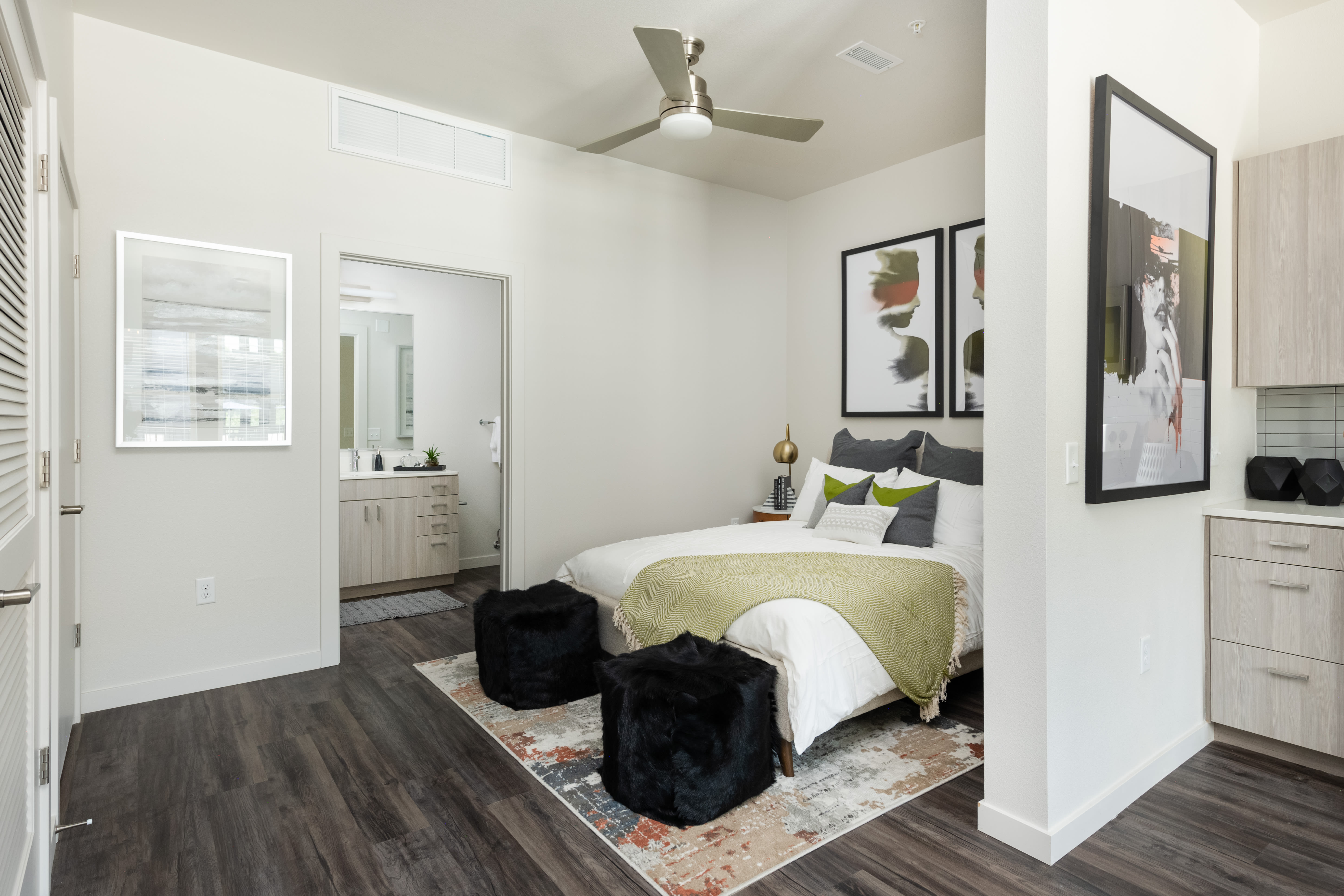 Lincoln Place – photo 4