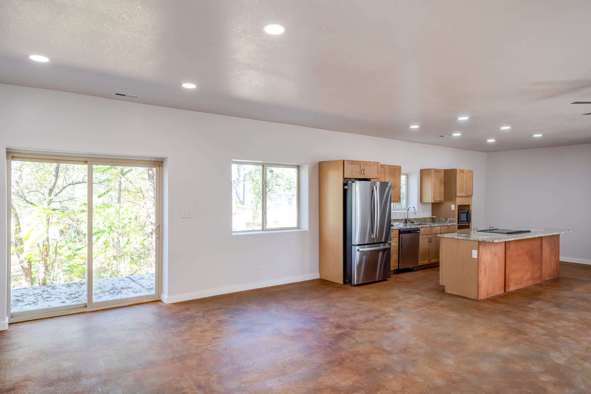 818 East Cucharras Street – photo 3
