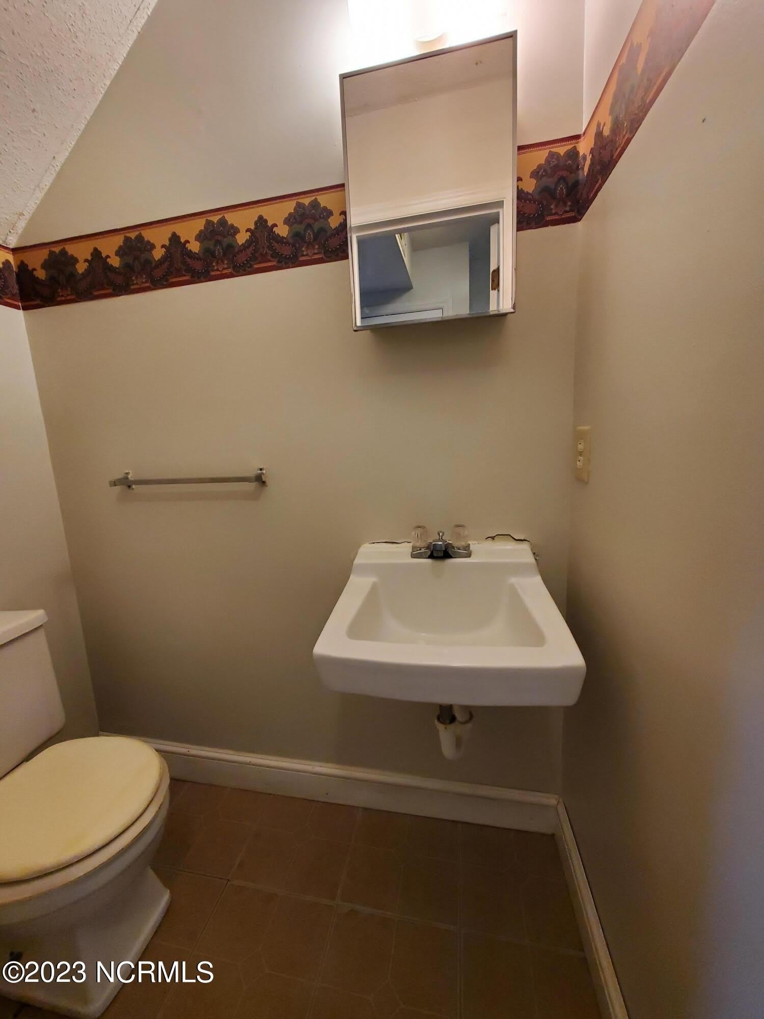 945 B'S Barbeque Road – photo 3
