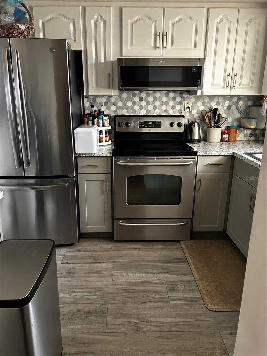5059 LIVE OAK Circle – photo 4
