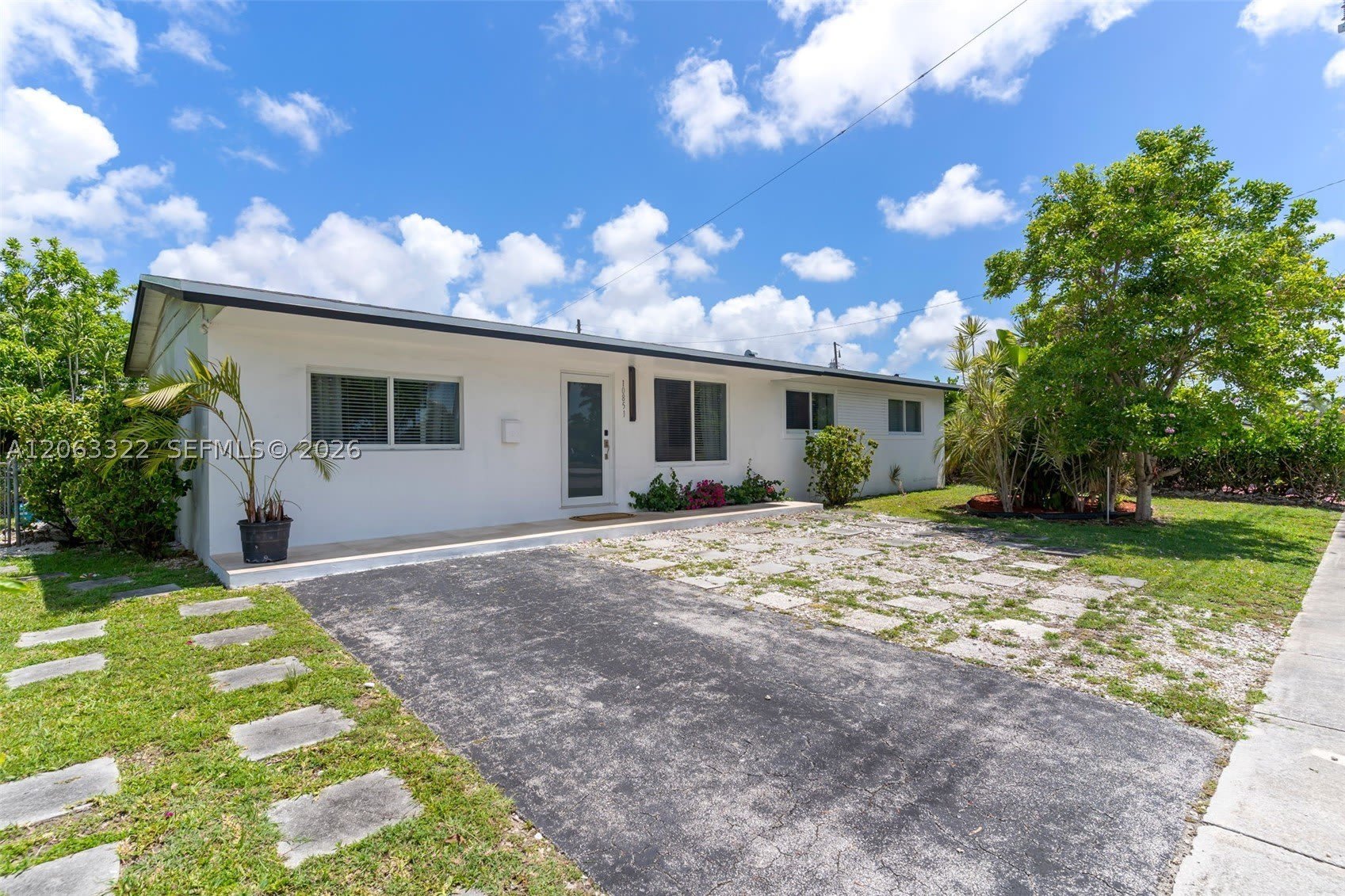 10851 SW 152nd St – photo 2