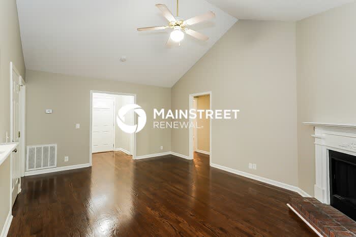 212 Riverpoint Court – photo 2