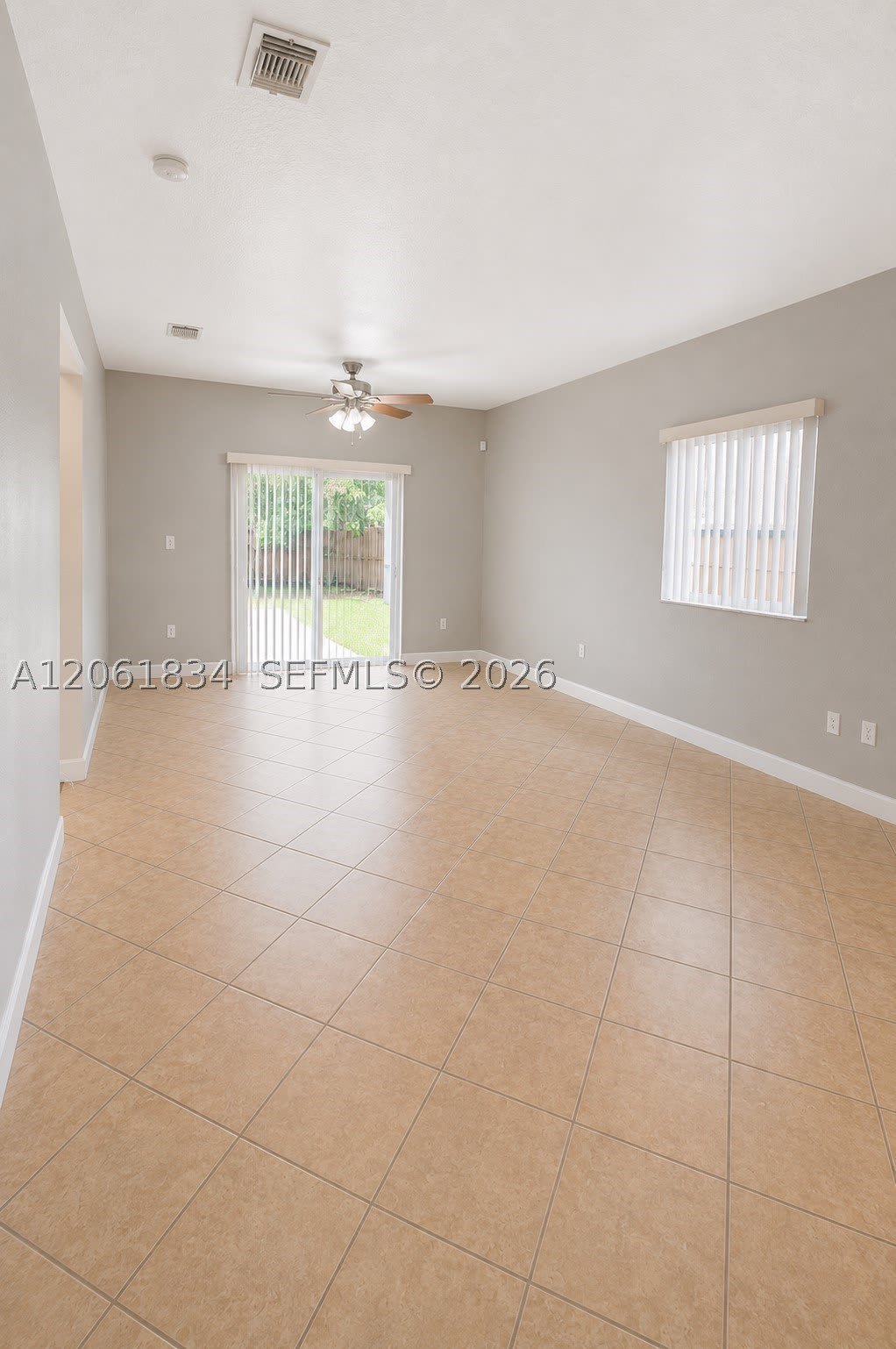 2603 NE 41st Cir – photo 3
