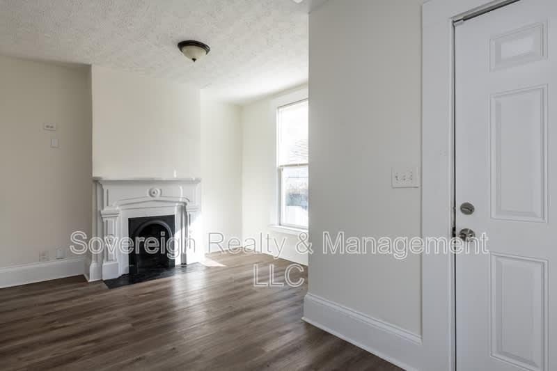 404 Paines Ave NW – photo 4