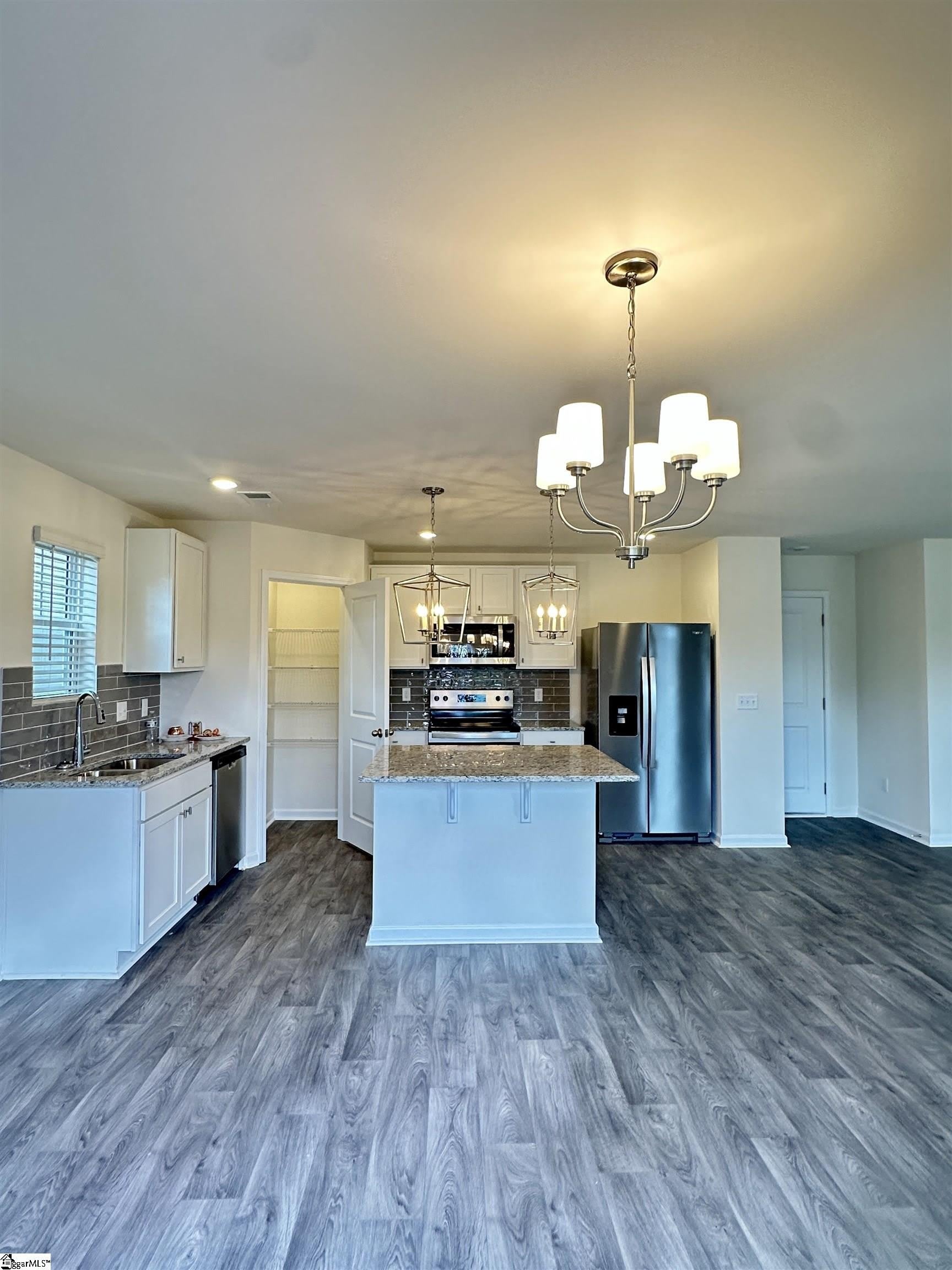 6039 Willutuck Drive – photo 4
