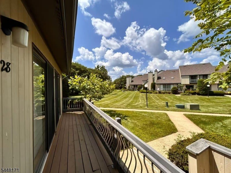 28 Spencer St – photo 2