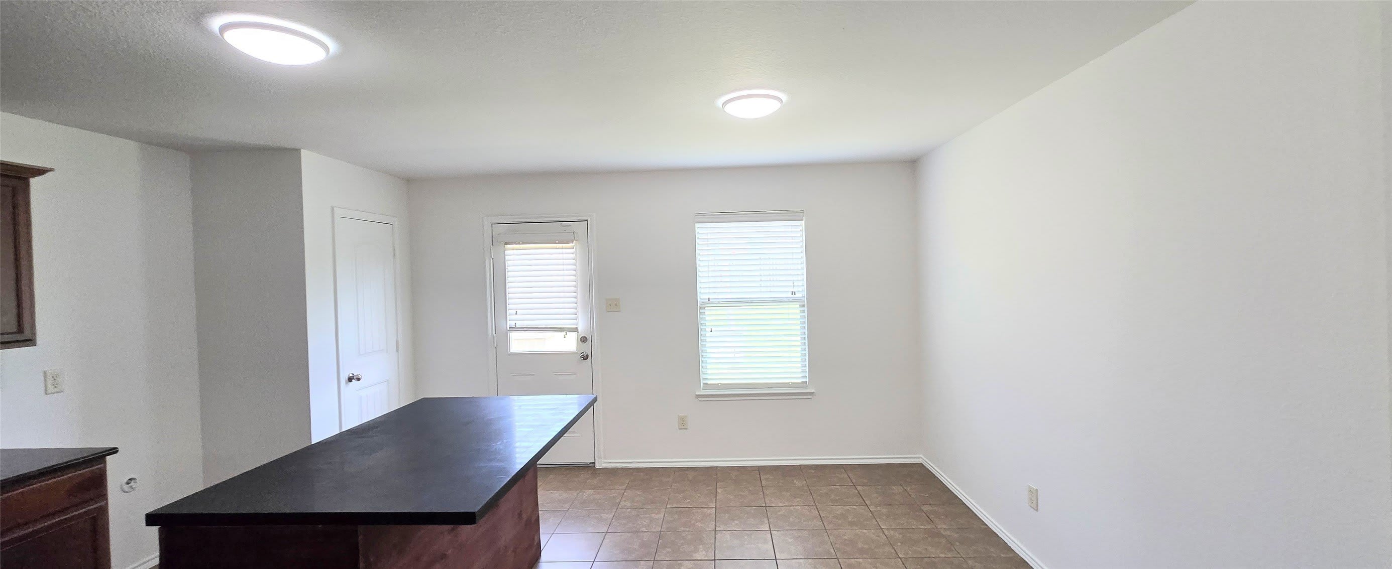 323 Vernon Street – photo 5