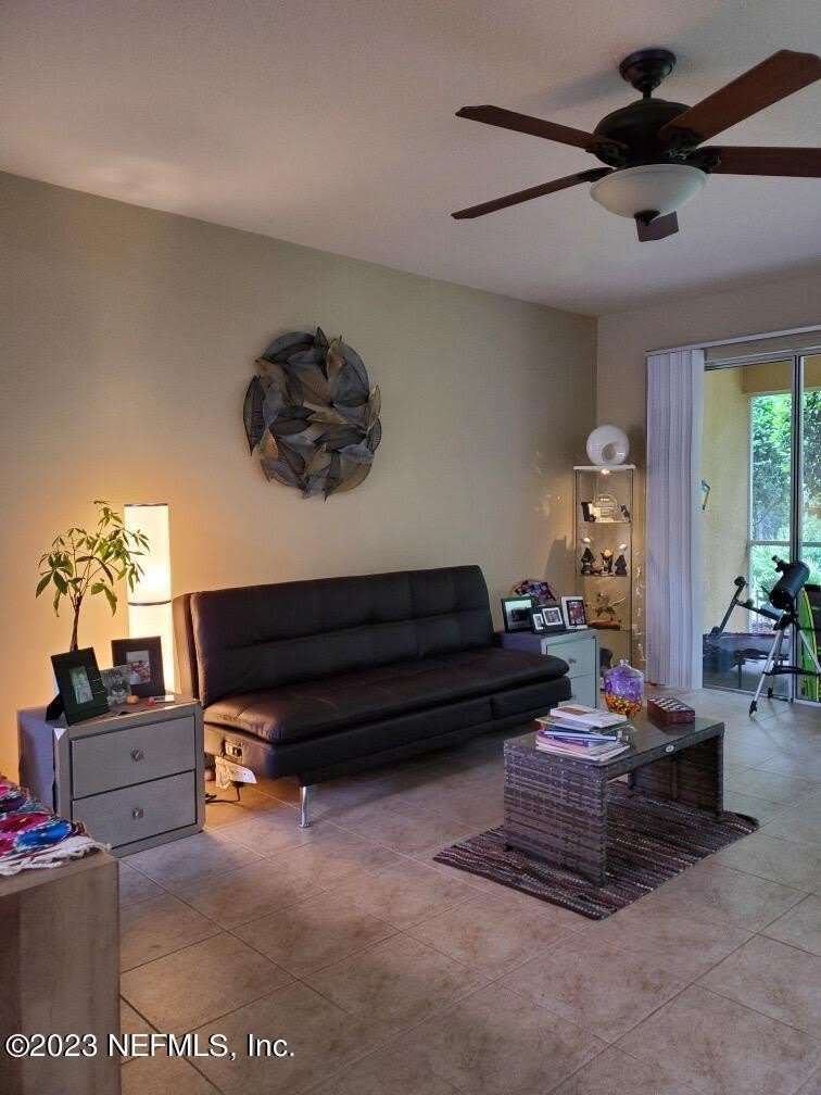 14086 MAHOGANY Avenue – photo 5