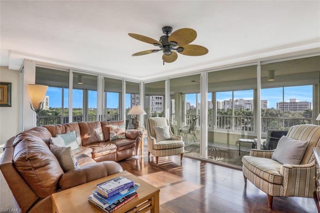 21 Bluebill Ave – photo 2