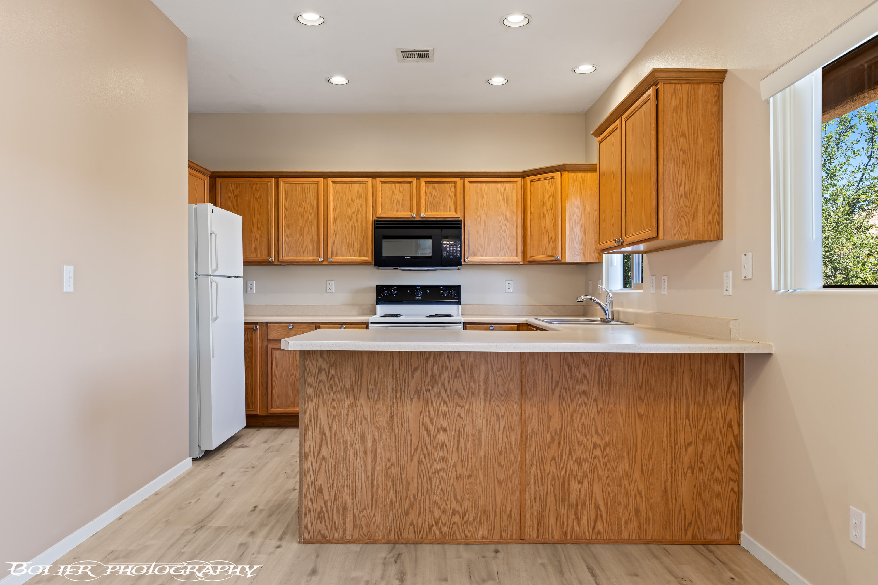 724 Hardy Way – photo 5
