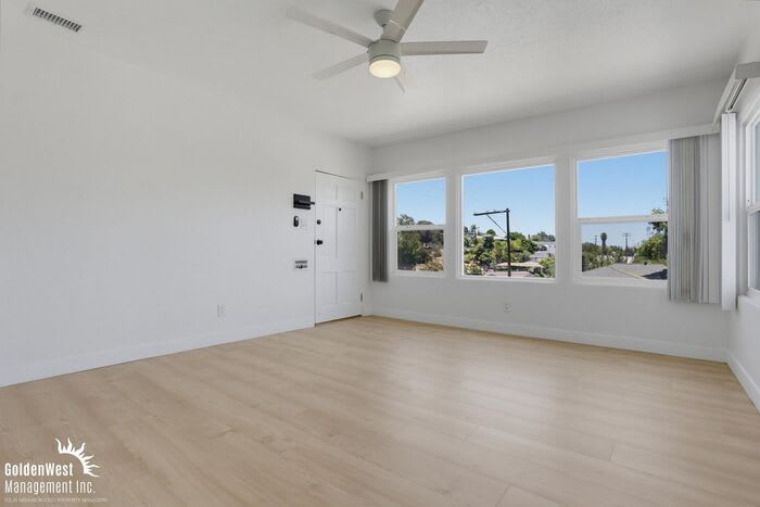 5738 Meade Avenue – photo 5