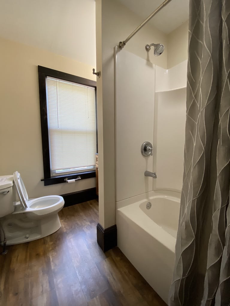 950 Second Street – photo 4