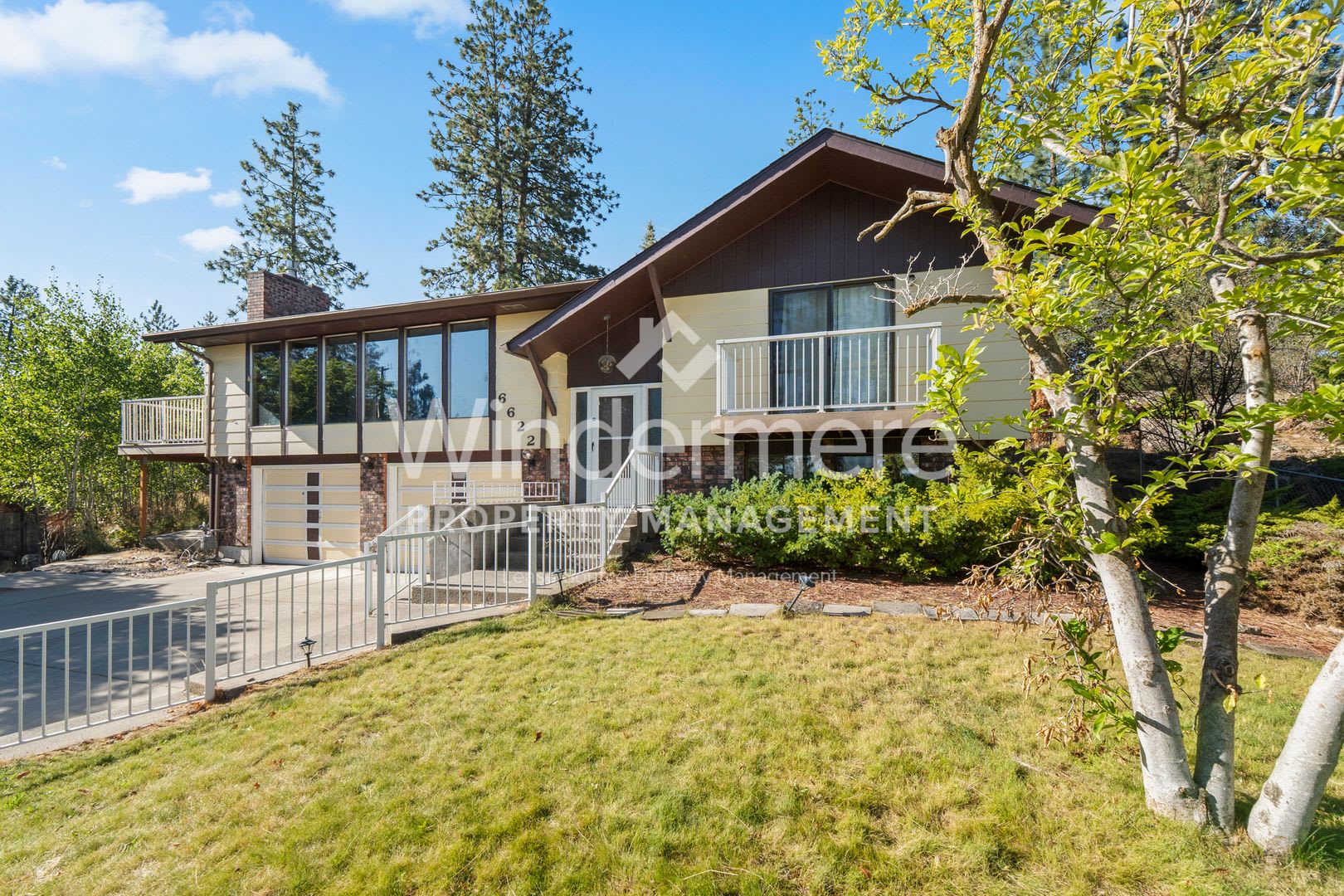 3+ Bedroom, 3 Bath Available in quiet Spokane Valley – photo 1