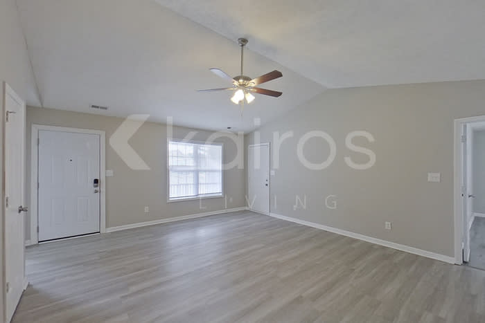 150 Chapel Hill Drive – photo 2