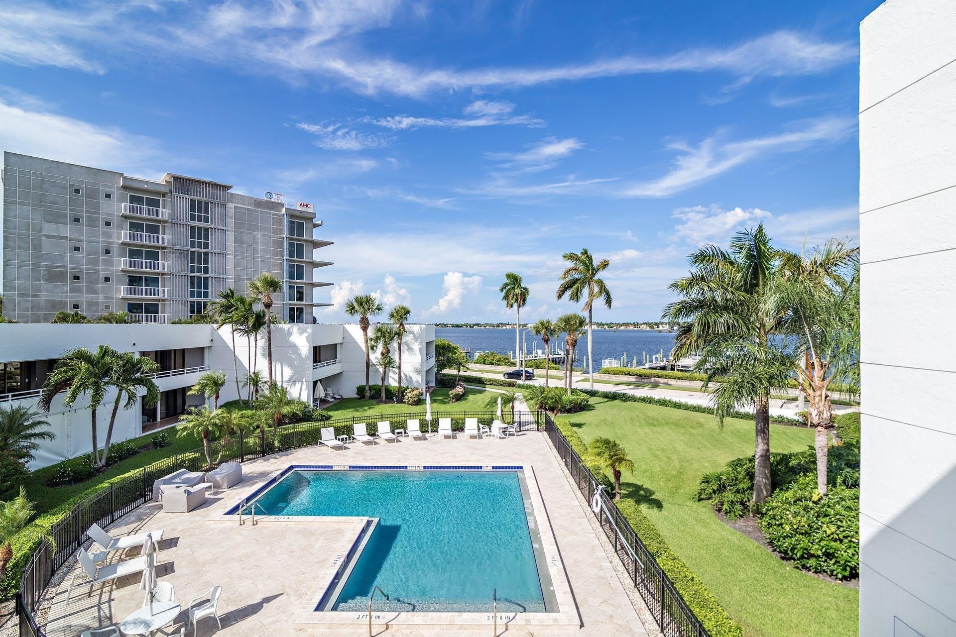 3701 S Flagler Drive – photo 1