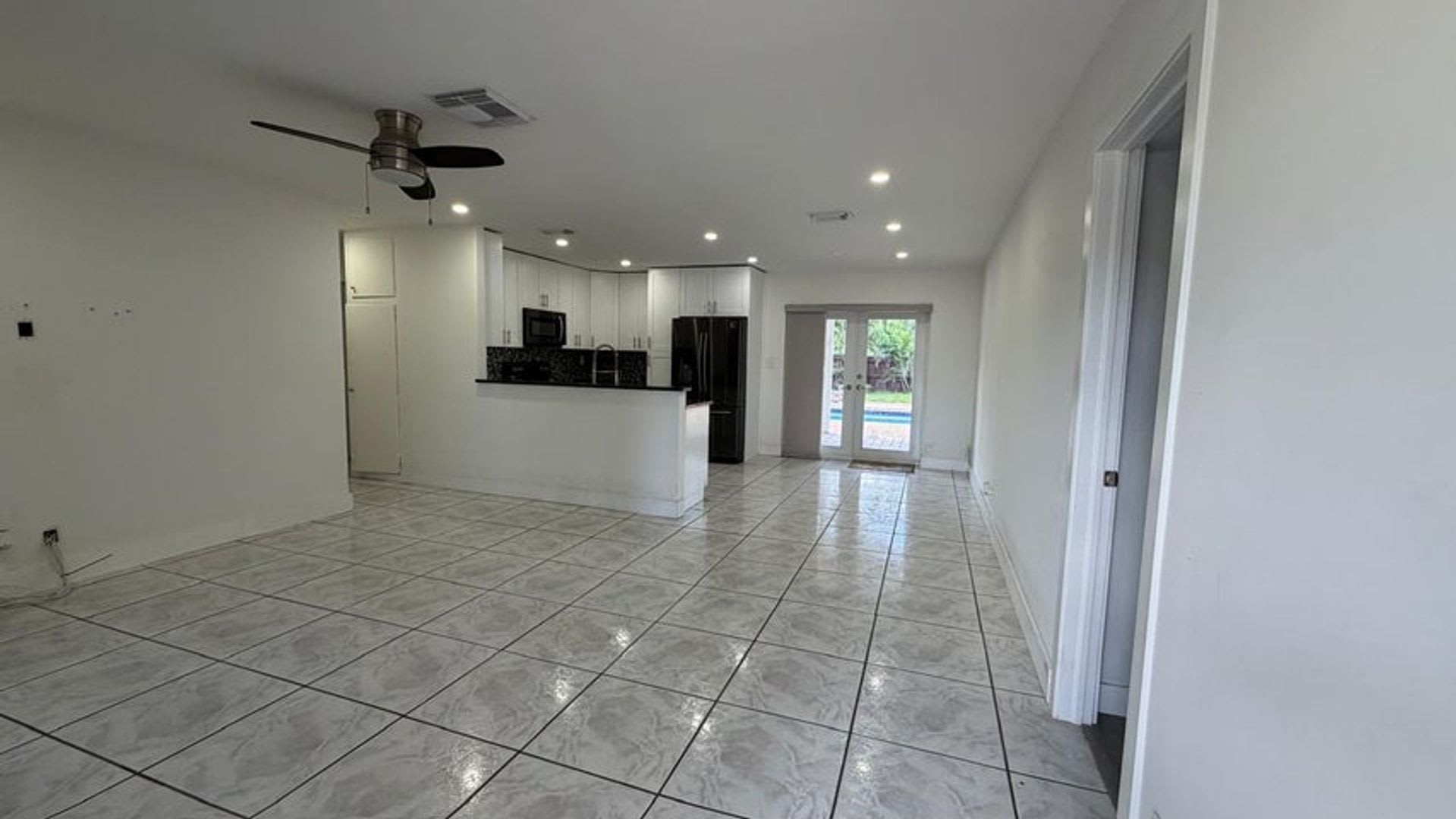 630 NE 23RD Court, Pompano Beach, FL 33064 – photo 4