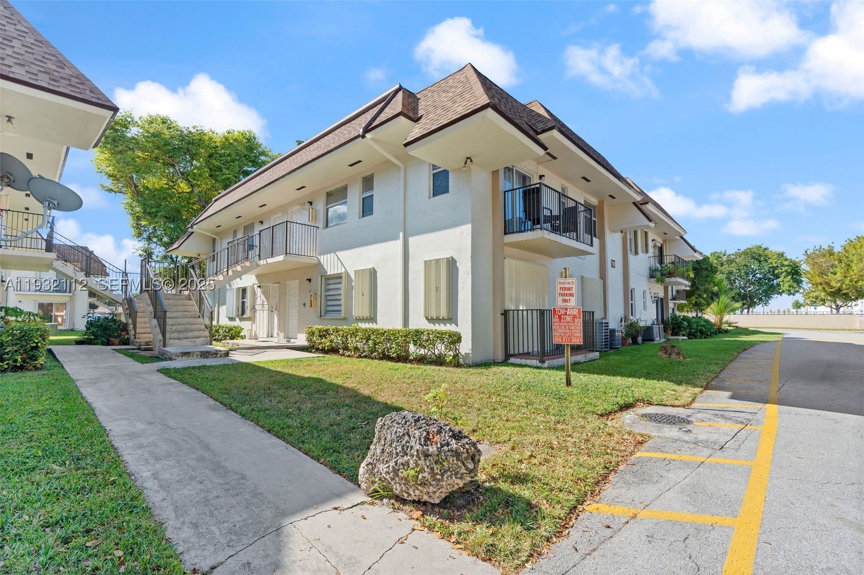 7111 SW 129th Ave – photo 1