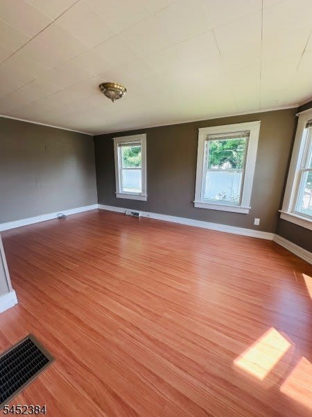 27 Hibernia Ave – photo 4