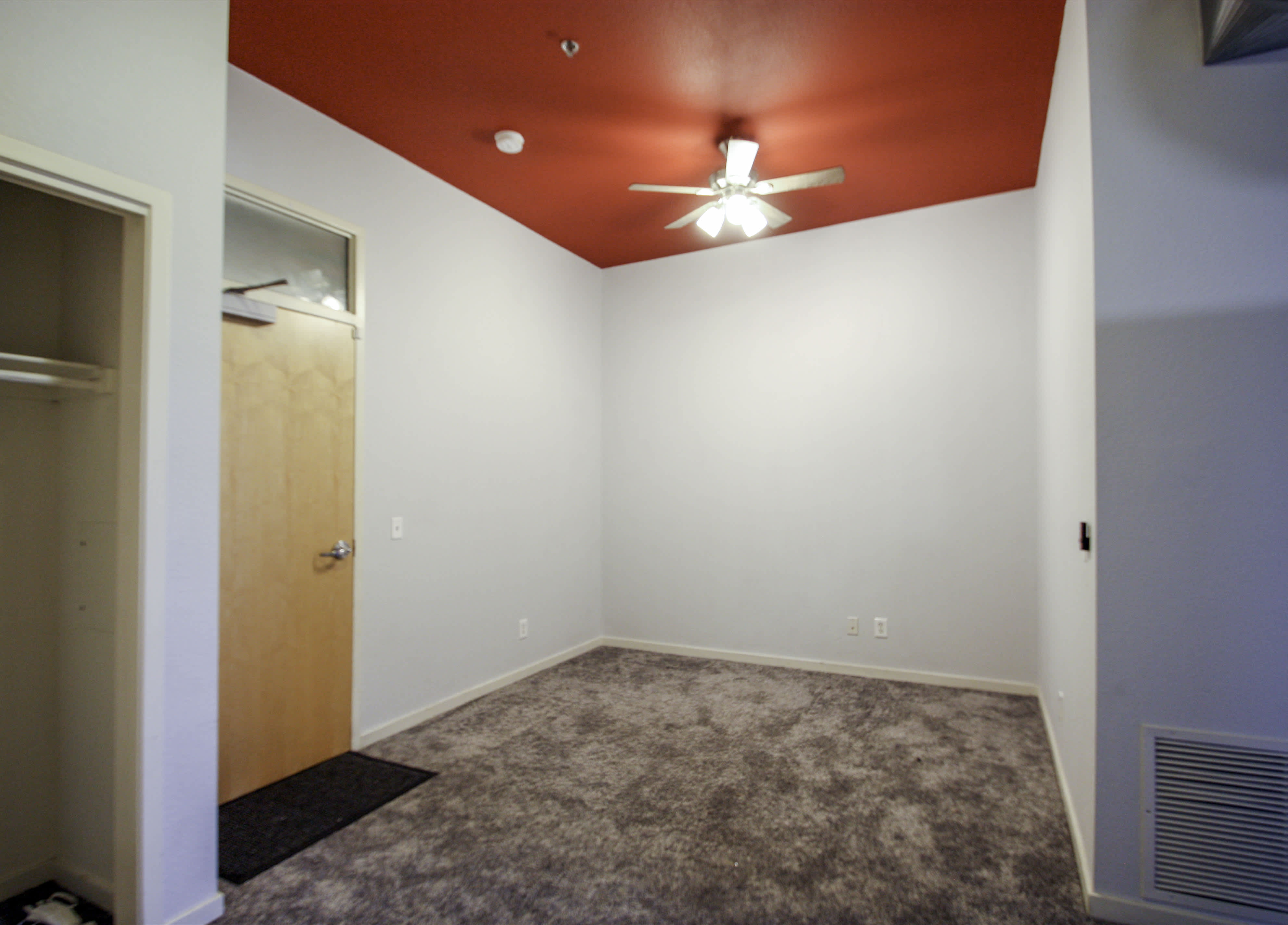 2900 N Downing St Apt 209 – photo 2