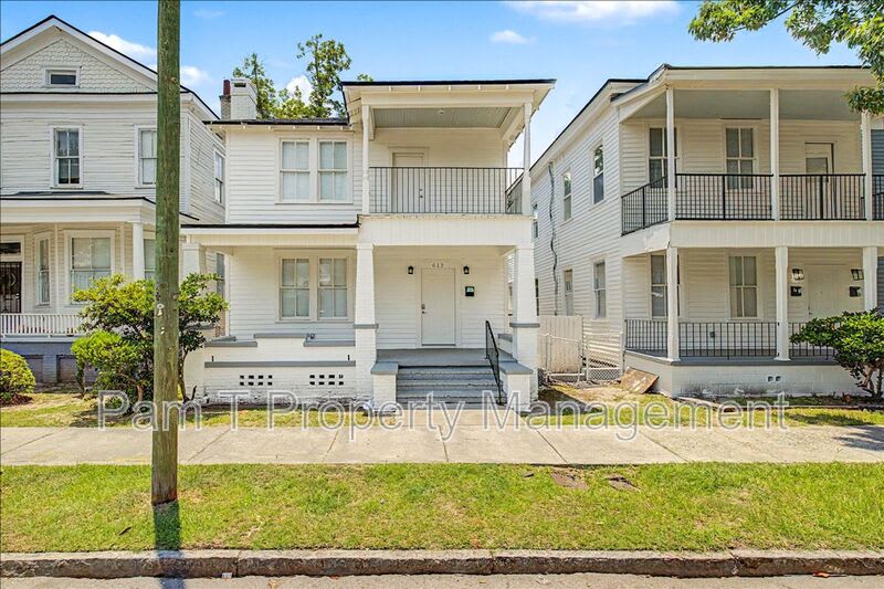 613 W 39th St – photo 1