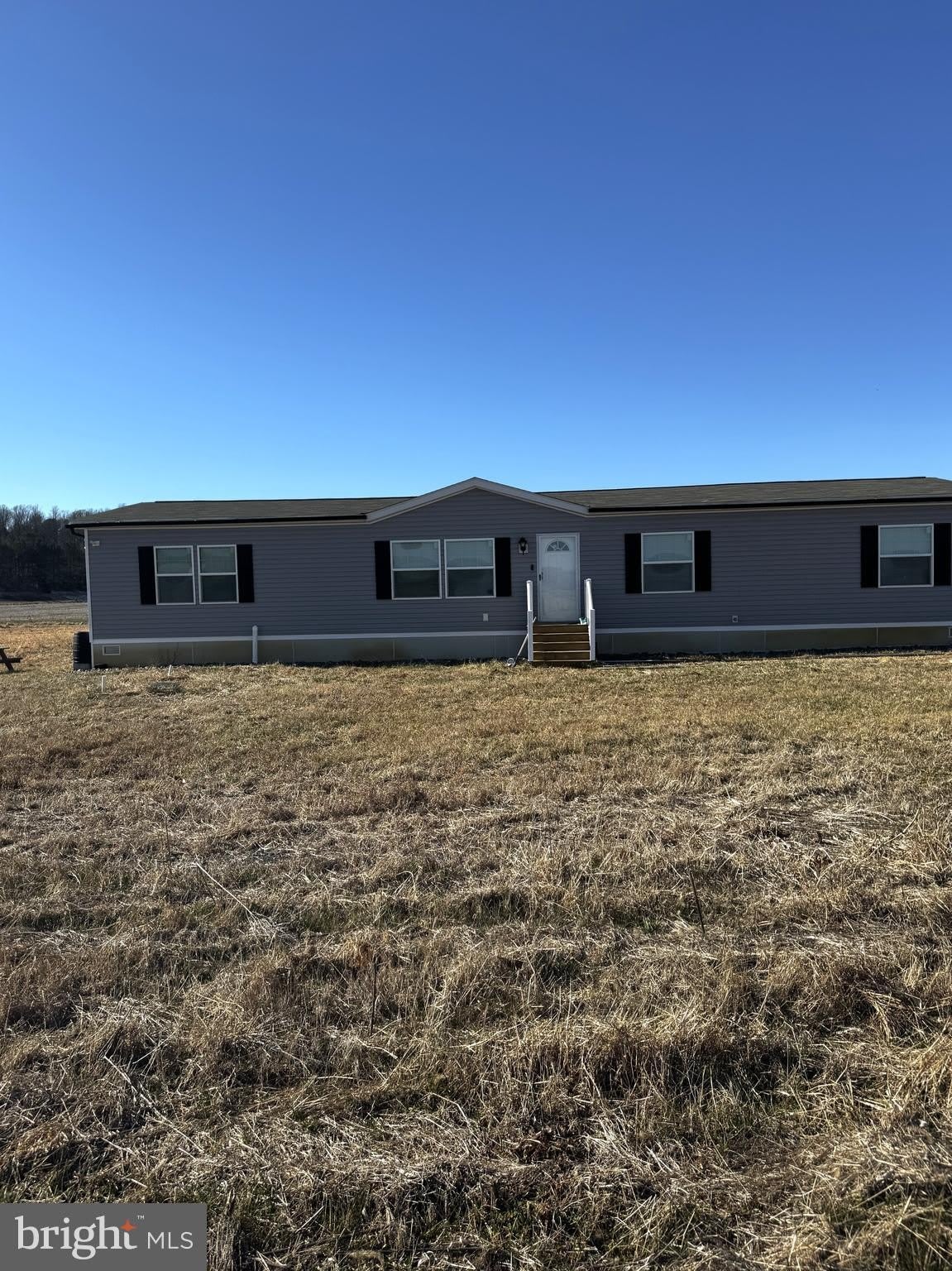 8236 CAMDEN Road – photo 1