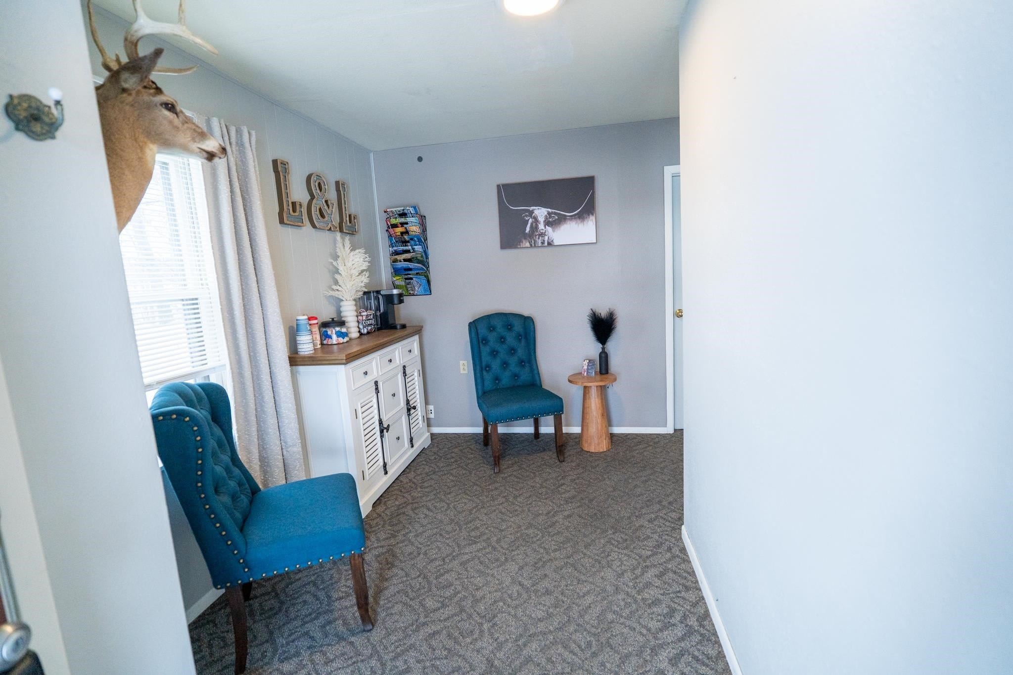 4256 Fox Hills Court – photo 4