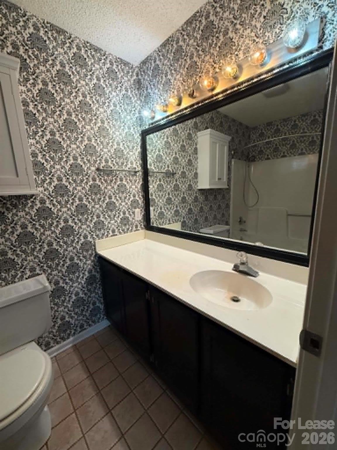 327 Eastwood Drive – photo 5