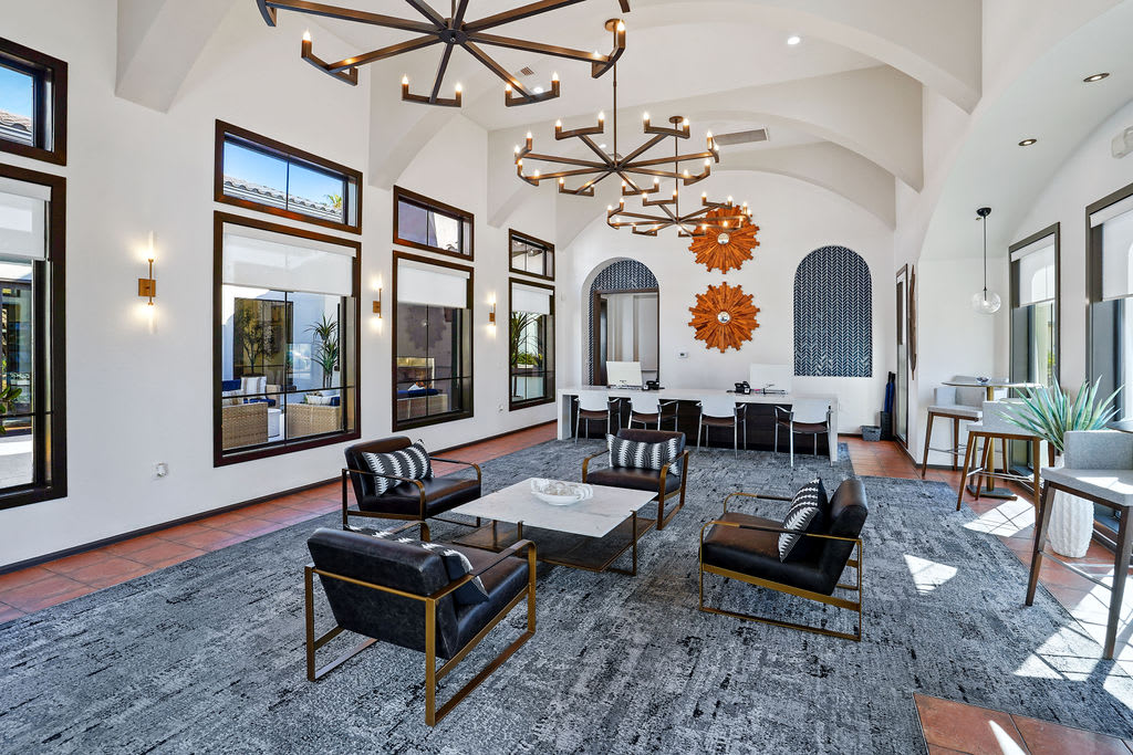 Serafina Luxury Apartments – photo 2