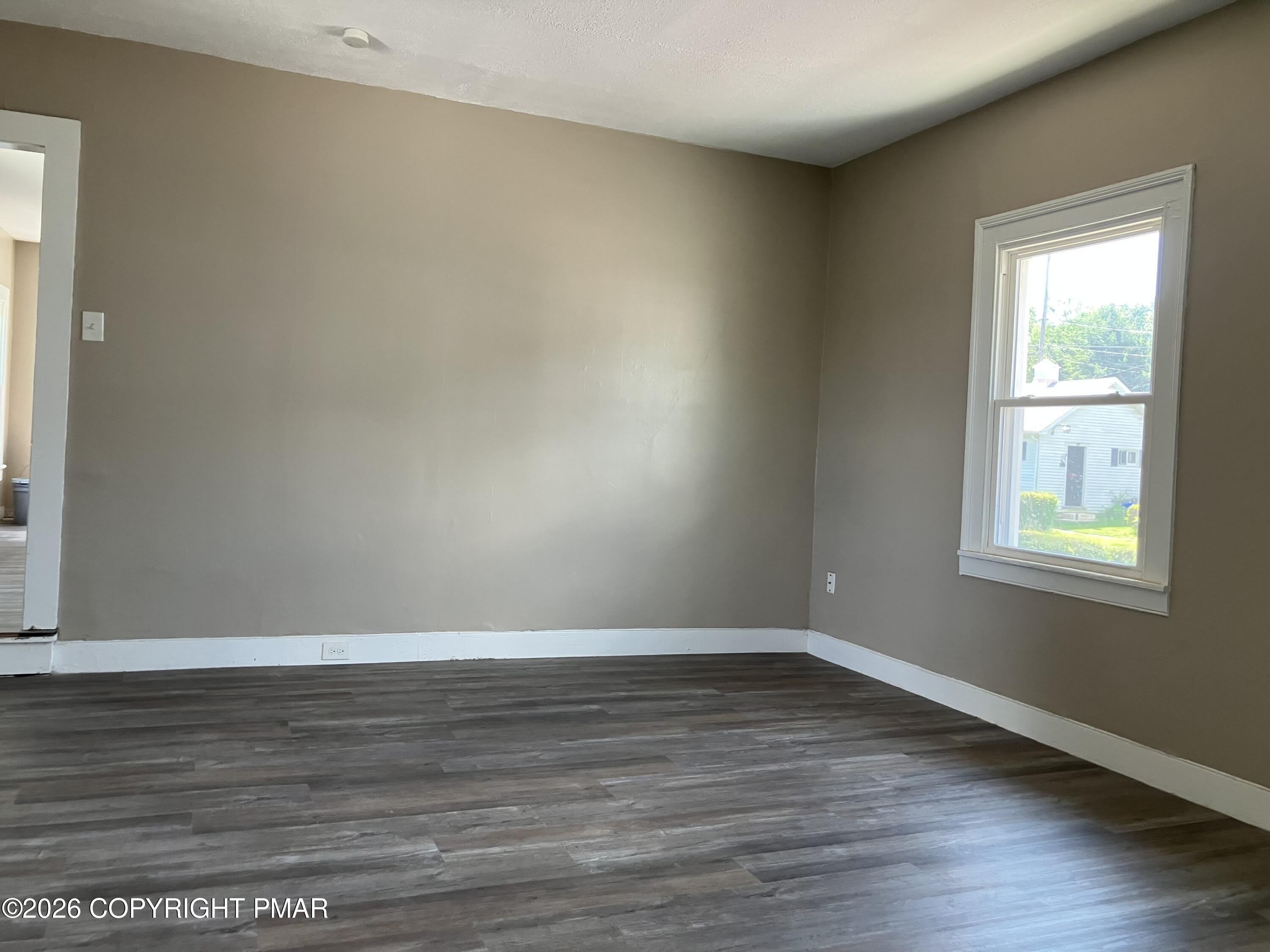 320 Berwick Street – photo 4