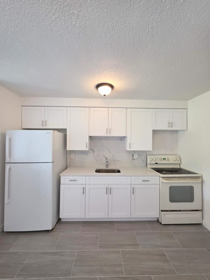 5626 Sixth Avenue – photo 4