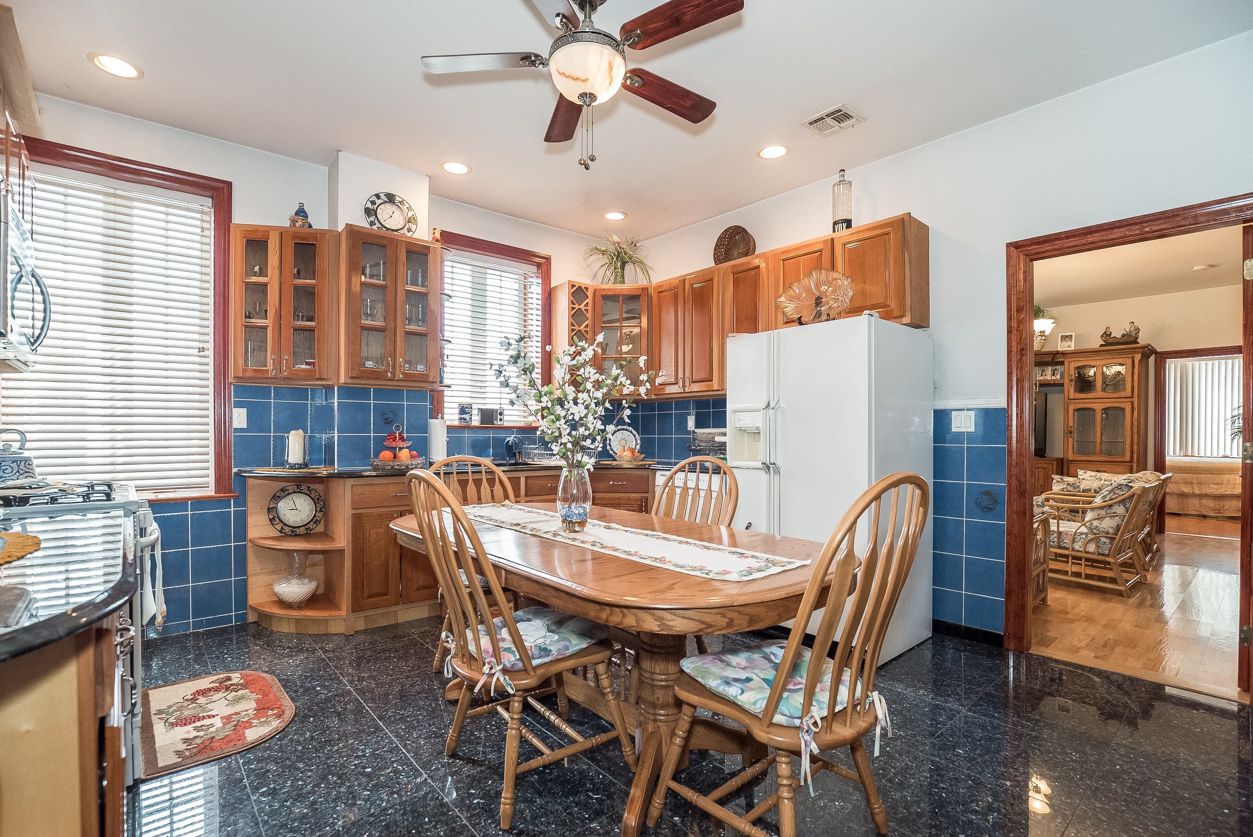 24 Elm Road – photo 2