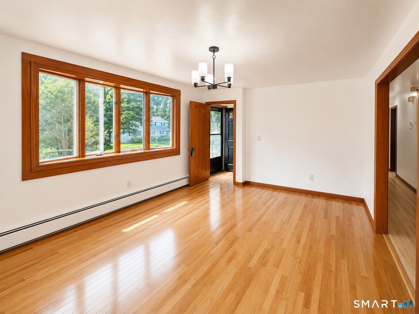 98 Hartley Drive – photo 2