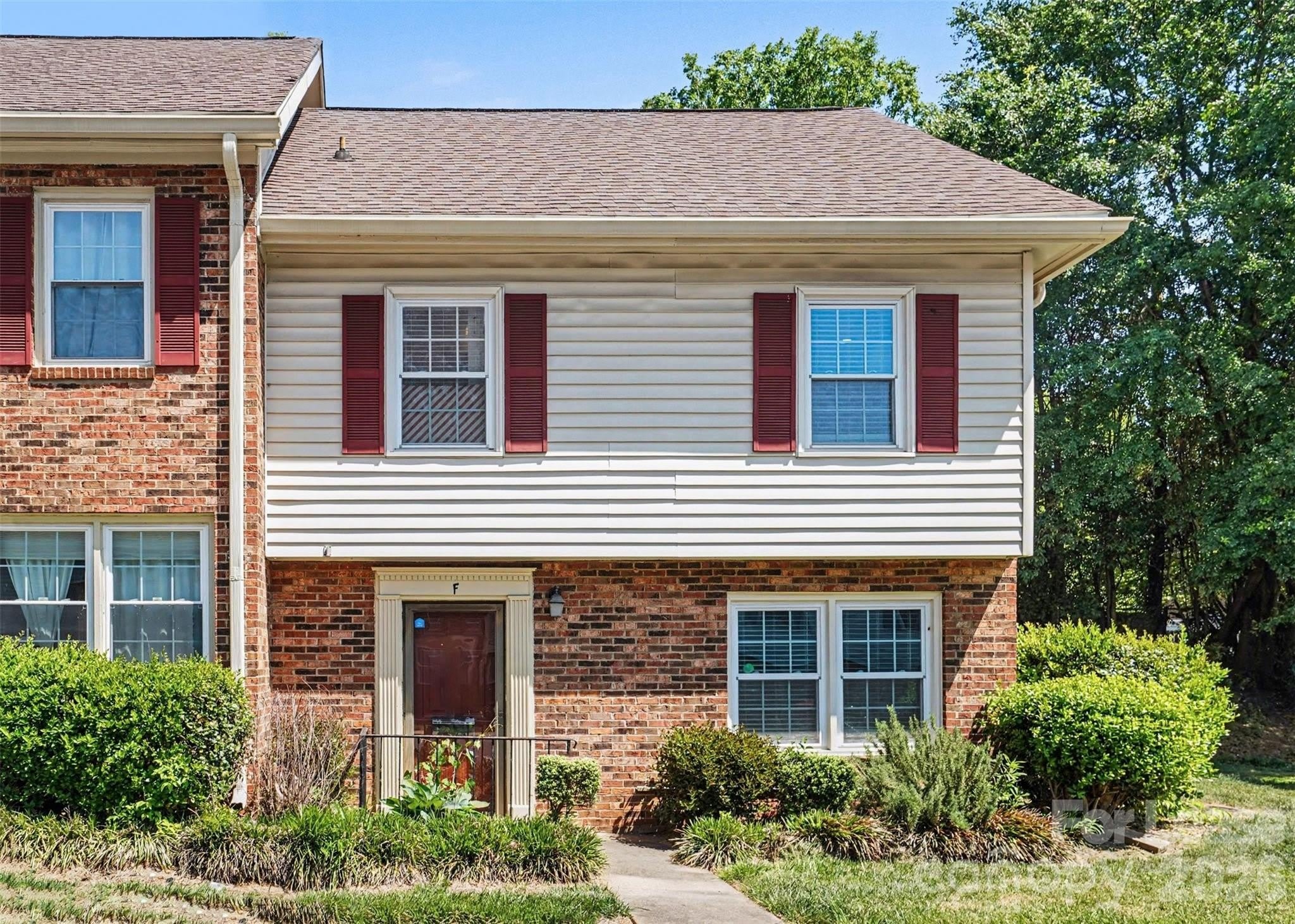 1236 Archdale Drive – photo 2