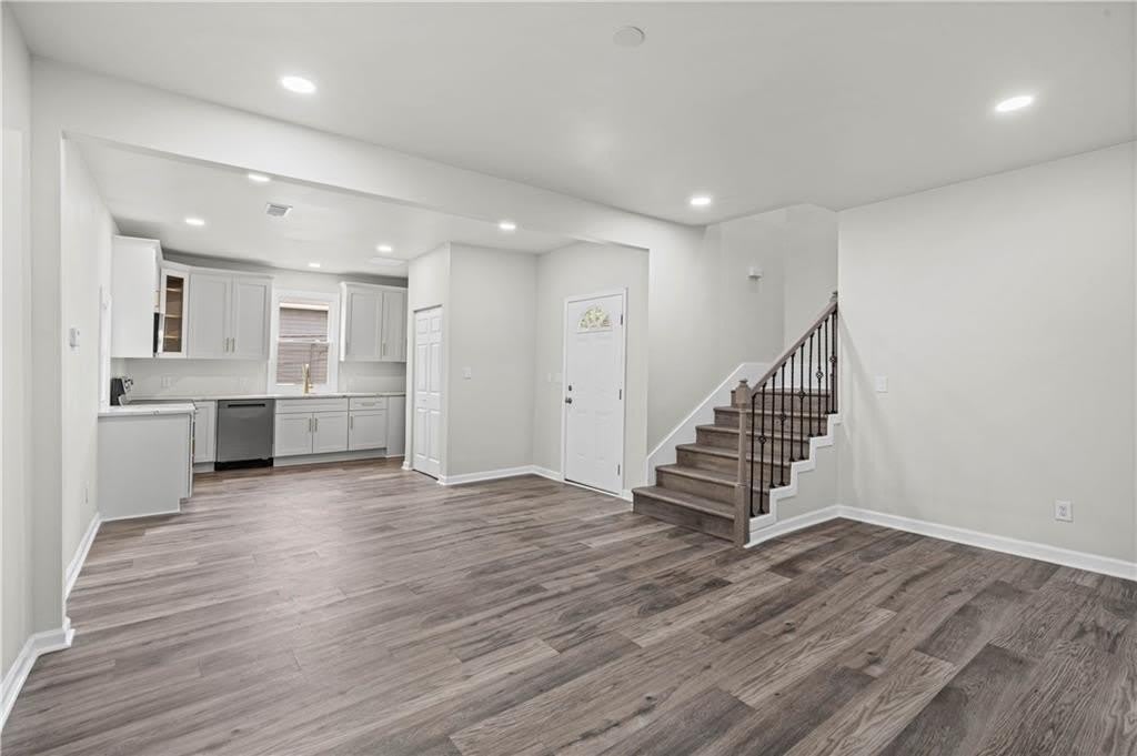 94 Crumley Street SE – photo 5