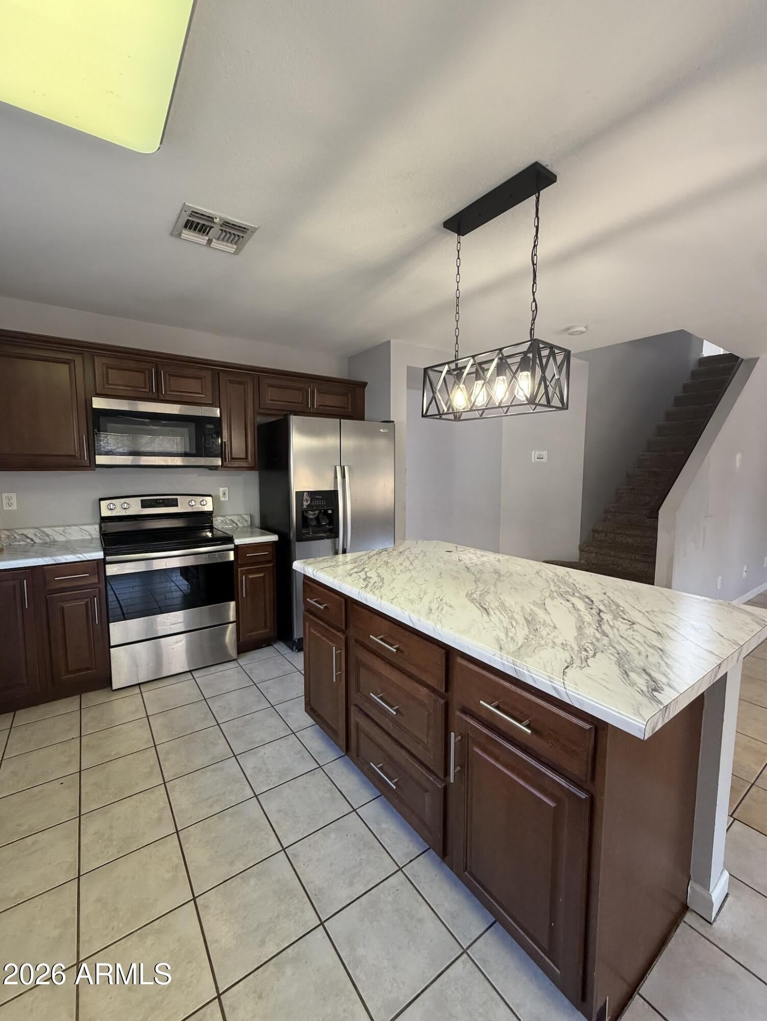 728 E ROSE MARIE Lane – photo 3