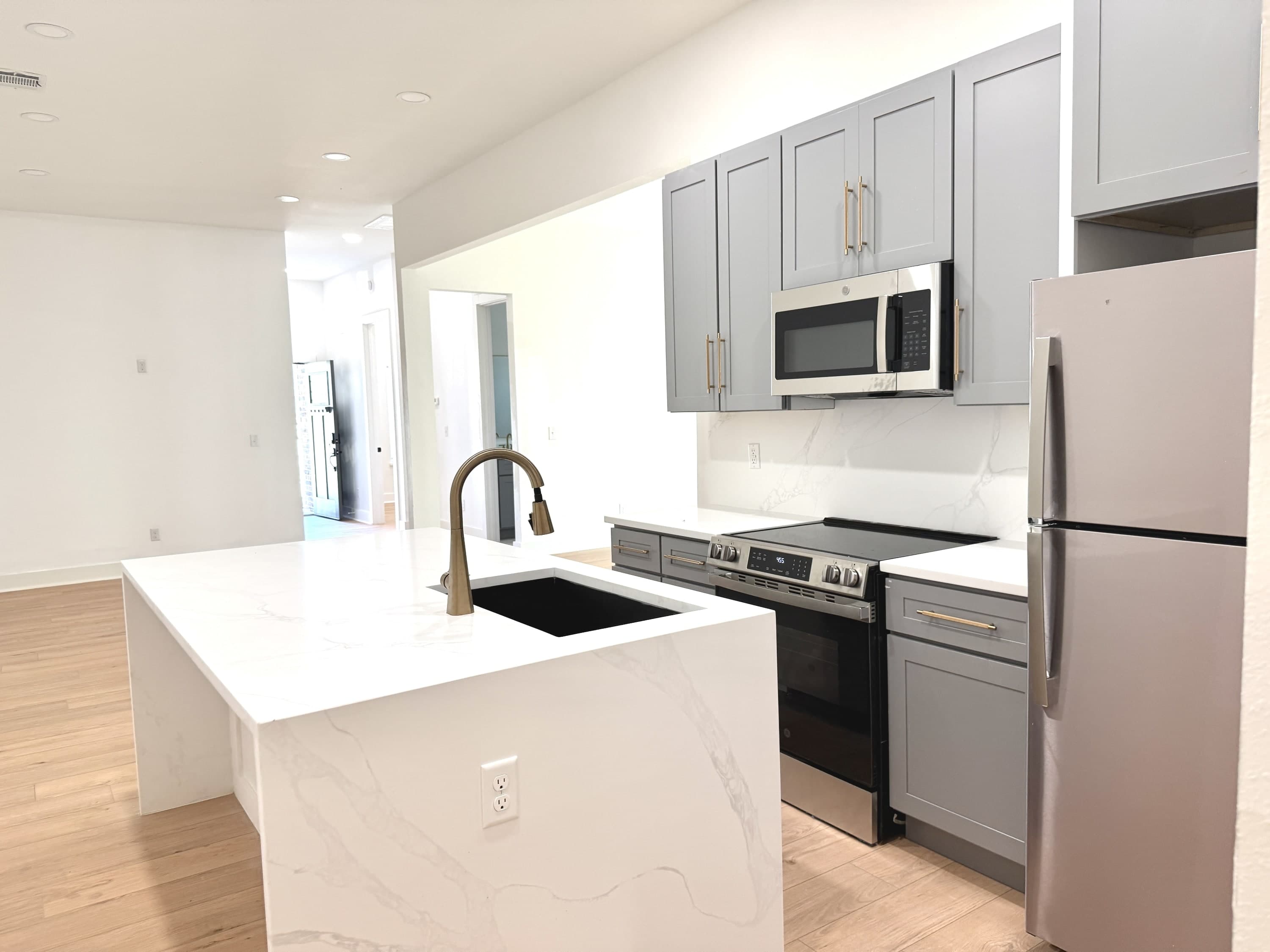 919 South Franklin Drive – photo 3