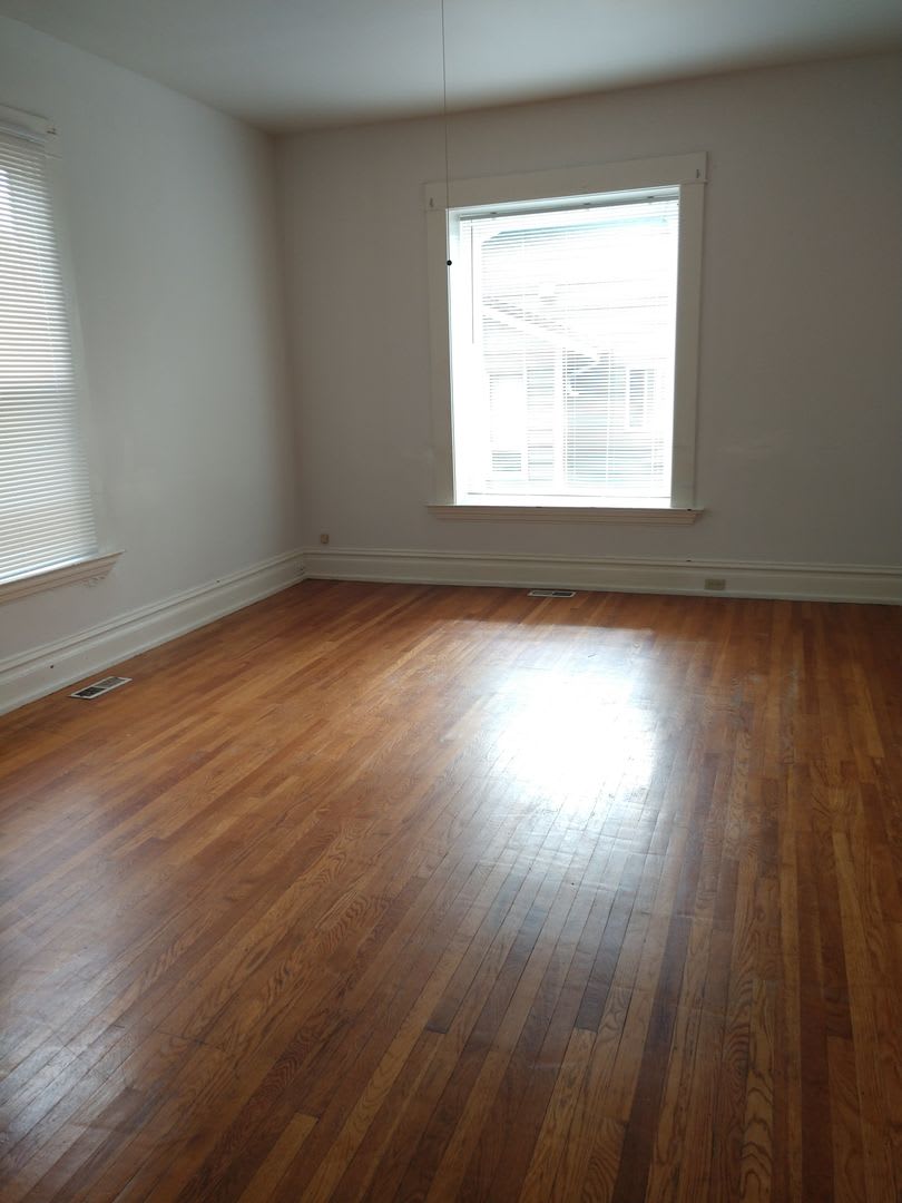 2228 Yew St – photo 3