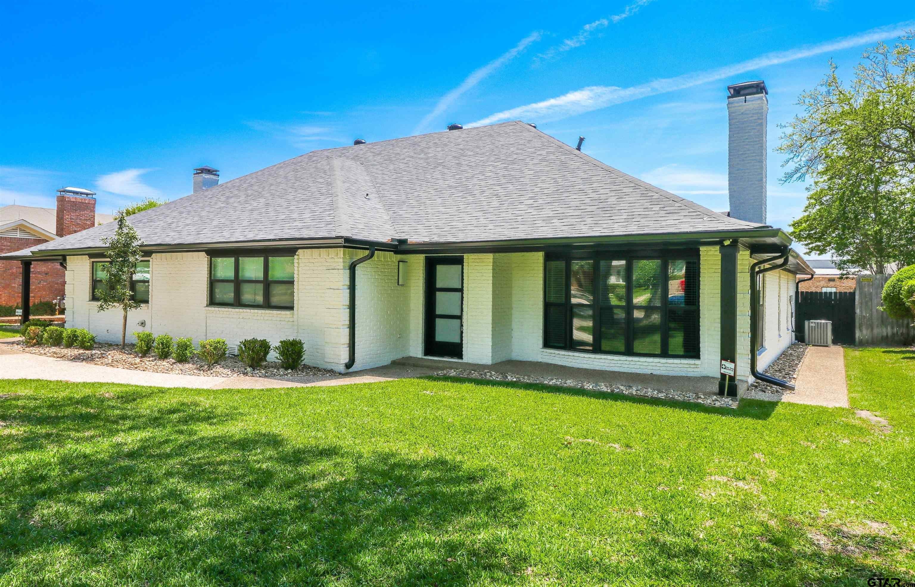614 Woodland Hills – photo 1