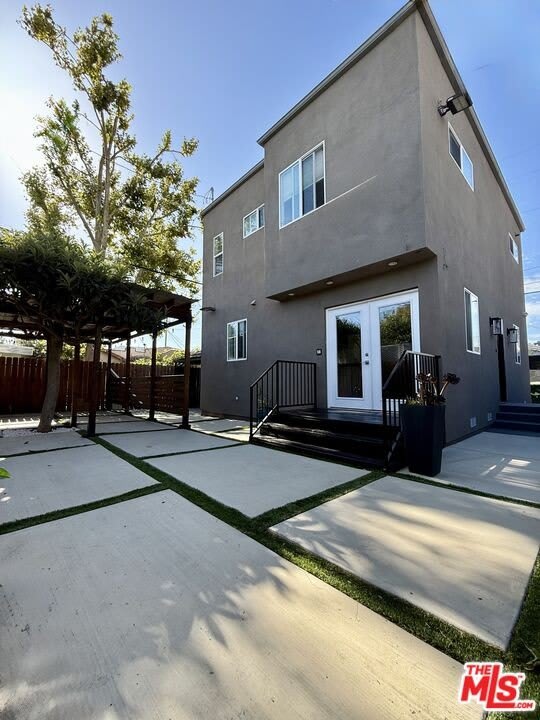 635 N Formosa Ave – photo 2