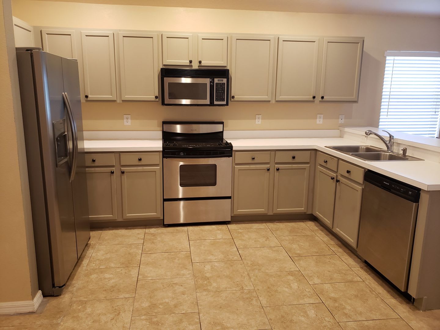 Beautiful 3 Bed And 2 Bath Home In Highly Sought After Bridgewater – photo 5